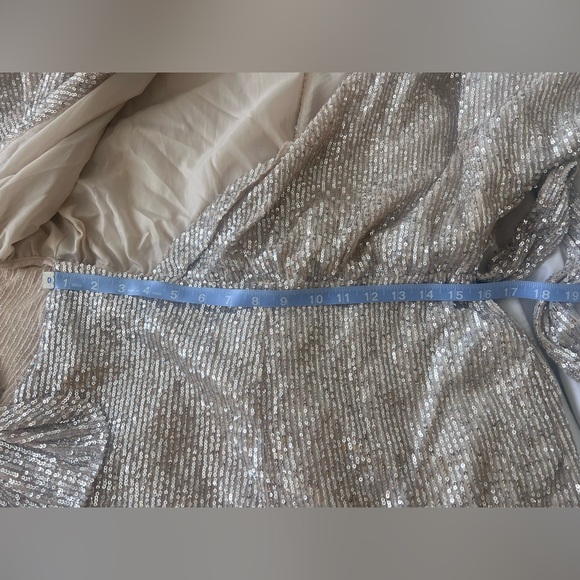 She + Sky Champagne Sequin Romper with Wrap Large - Picture 14 of 15
